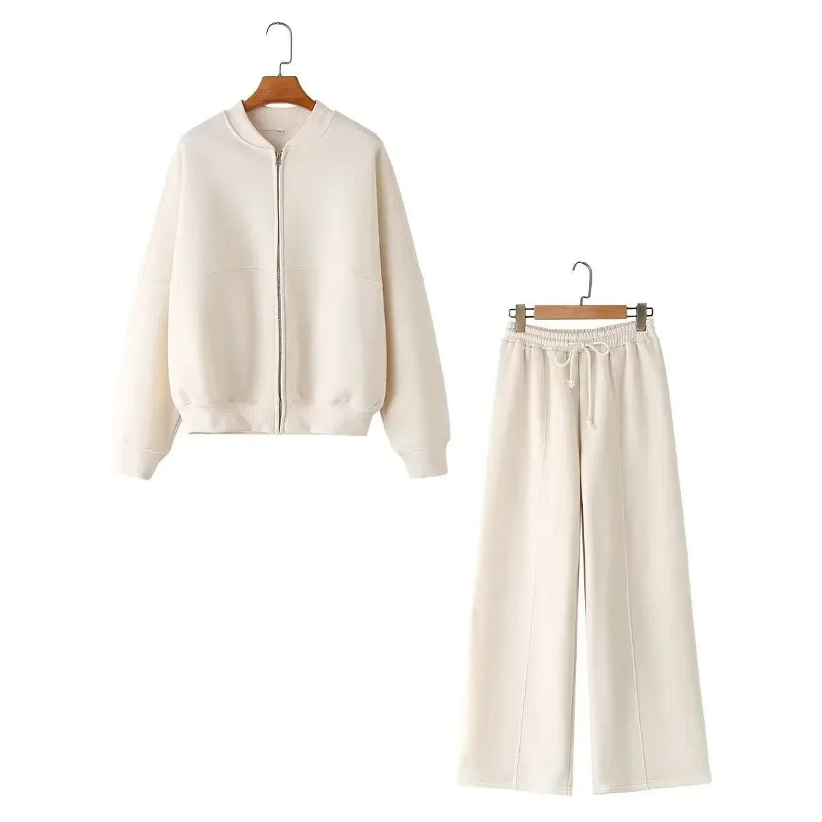 Celestine - Set Cardigan + Pantaloni Vellutati e Confortevoli - Image 5