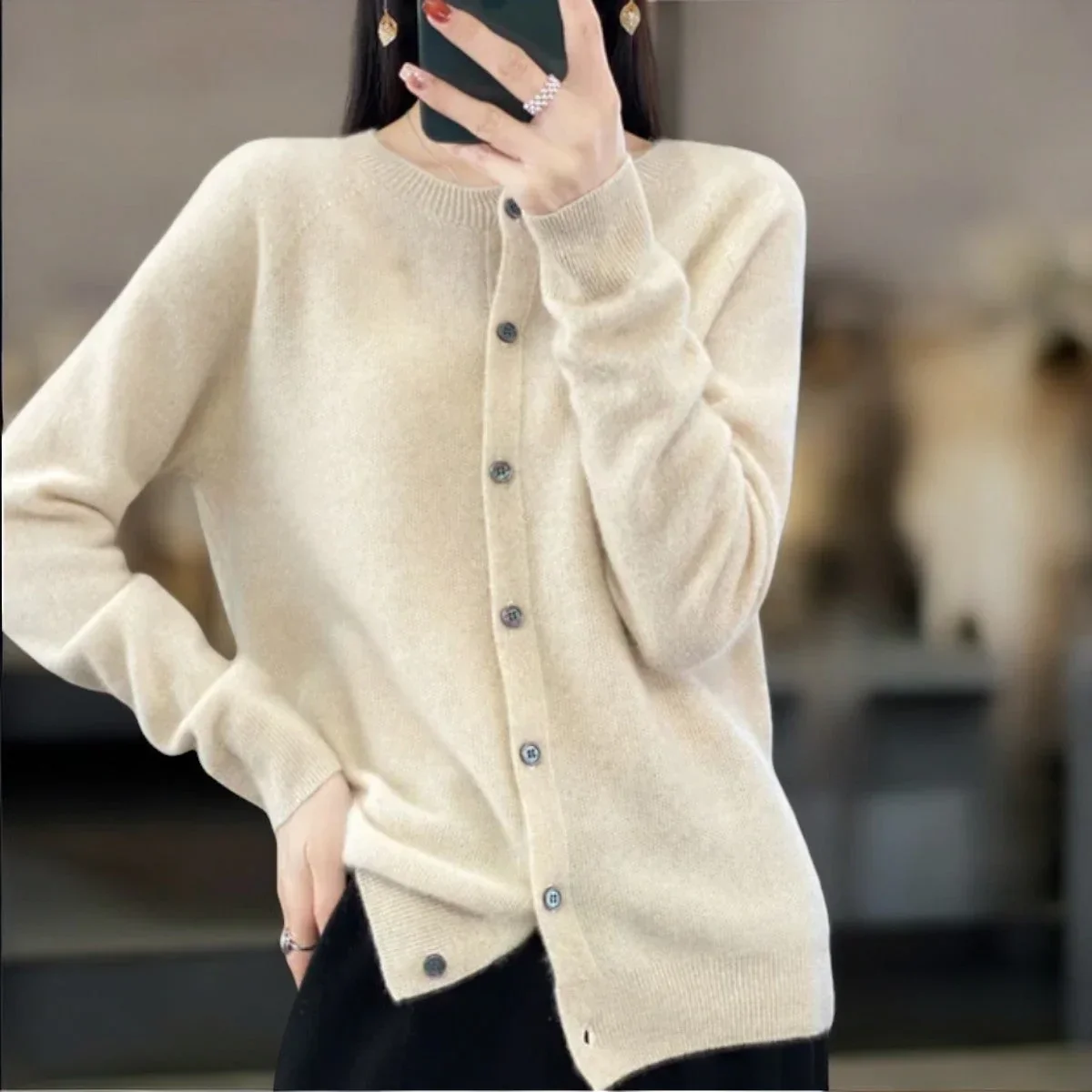 Linda - Cardigan di lana accogliente - Image 10