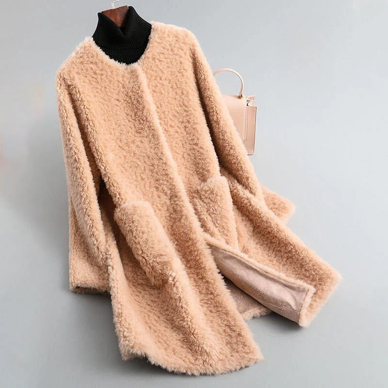 Raimona - Cappotto in Pelliccia di Orso Peluche - Image 4